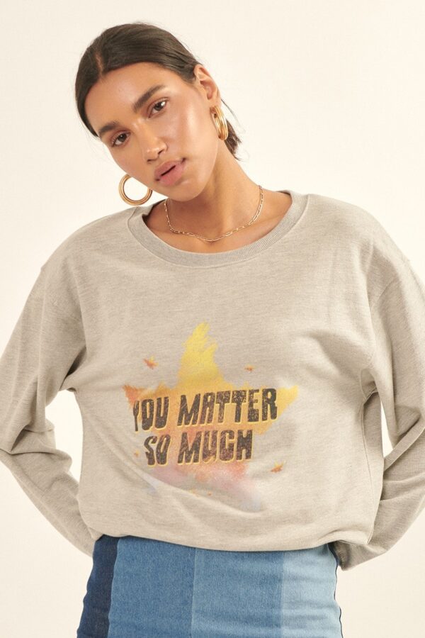 Vintage Star Graphic Sweatshirt – Heather Grey