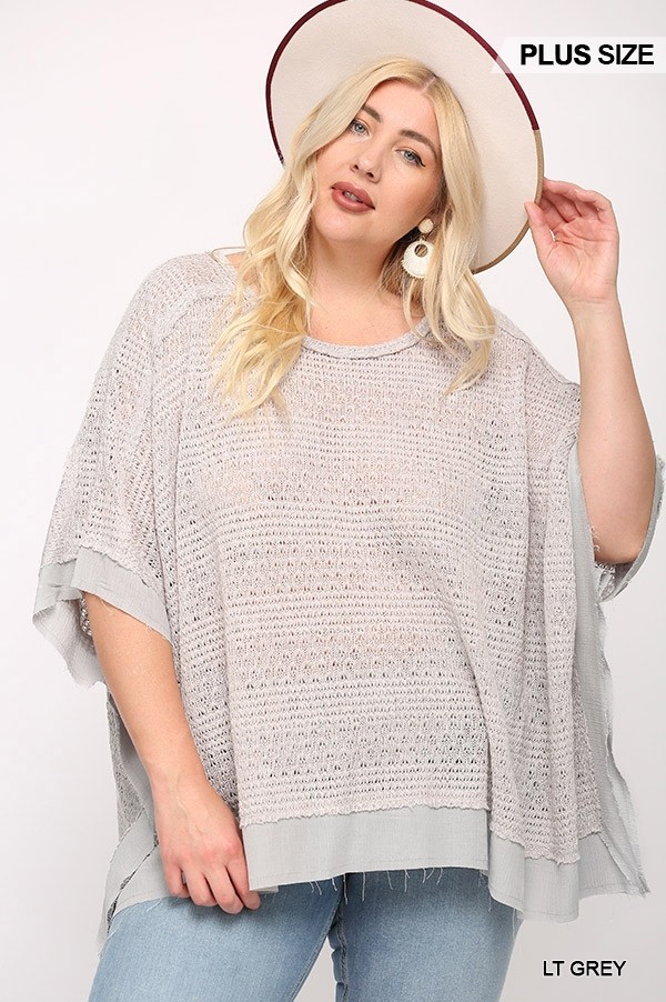 Plus-Size Boxy Top with Poncho Sleeve – Light Grey
