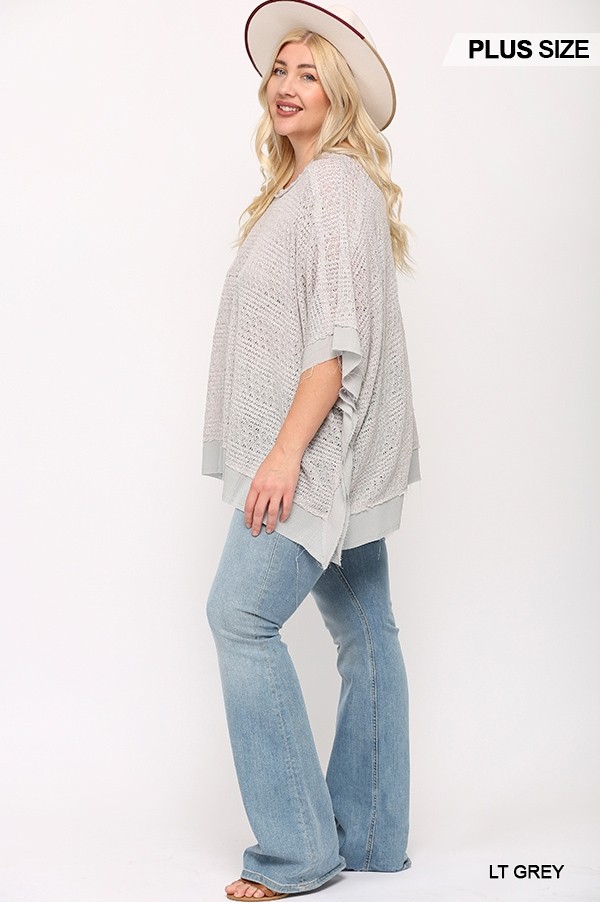 Plus-Size Boxy Top with Poncho Sleeve – Light Grey