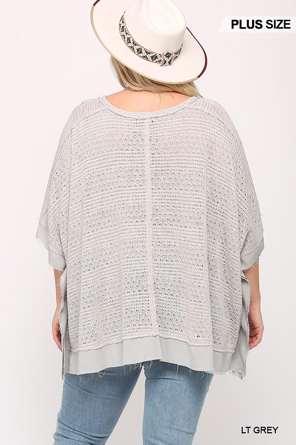 Plus-Size Boxy Top with Poncho Sleeve – Light Grey