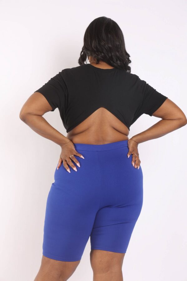 Tie-Detail Side Slit T-Shirt – Plus Size Black