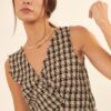V-Neck Plaid Woven Vest with Fringe – Sand Black