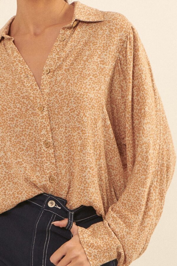 Floral-Print Collared Shirt – Oversized Caramel