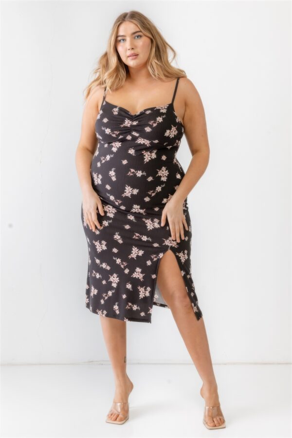 Plus Floral Ribbed Ruched Midi Dress – Black