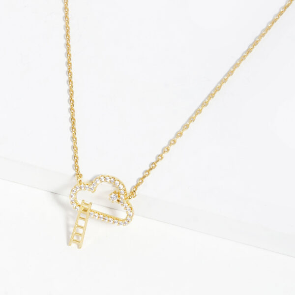 Cloud Pendant Necklace – Gold- or Rhodium-Dipped