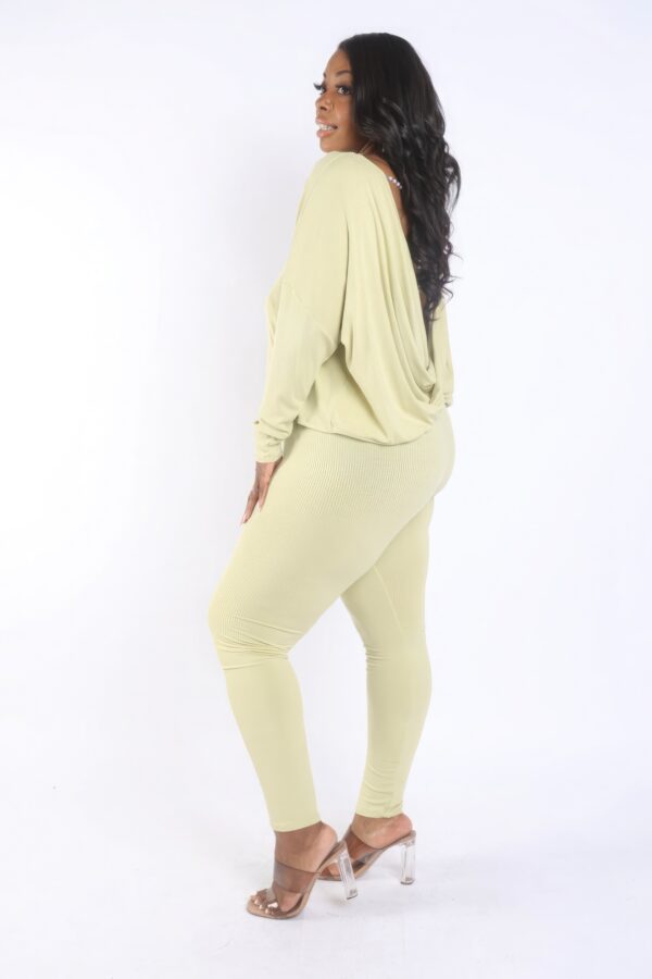 Back Strap Point Set – Open-Back Plus-Size Set in Lime