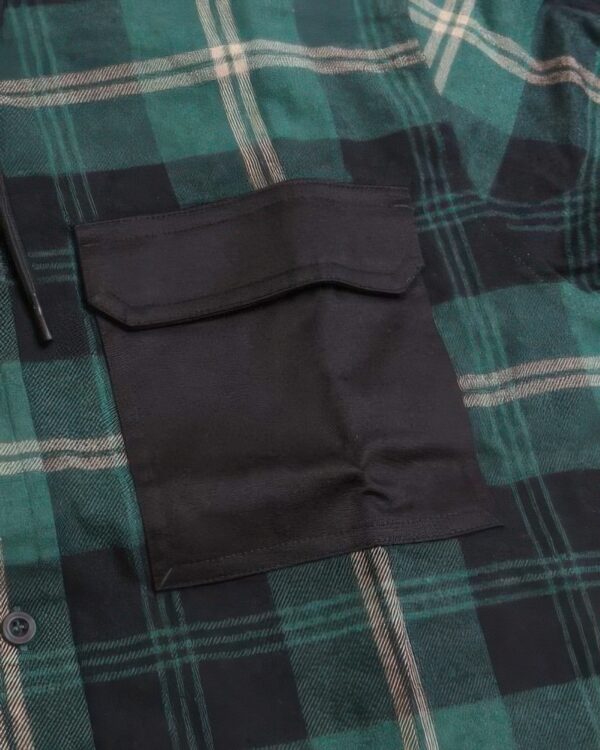 Plaid Hooded Shirt with Contrast Pockets – Forest Green