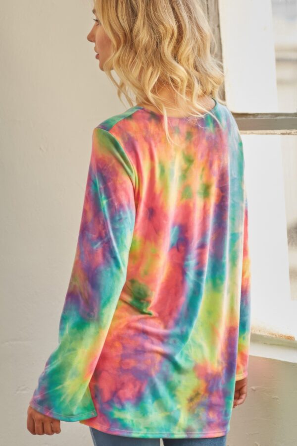 Tie-Dye Cage Hi-Low Top – V Cage Neckline