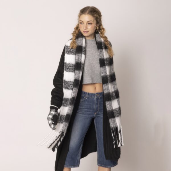 Buffalo Plaid Scarf – Oversized Black & Red Plaid