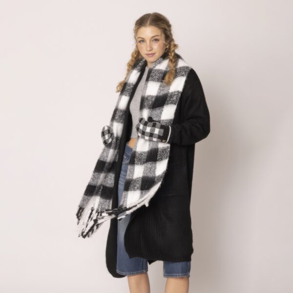Buffalo Plaid Scarf – Oversized Black & Red Plaid