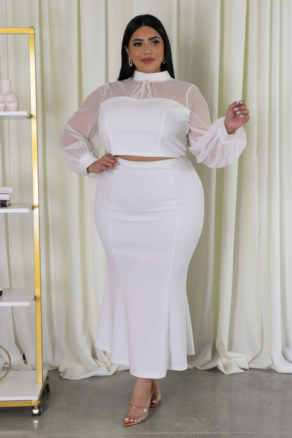 Plus-Size Stretch Skirt Set with Mesh Accents – White