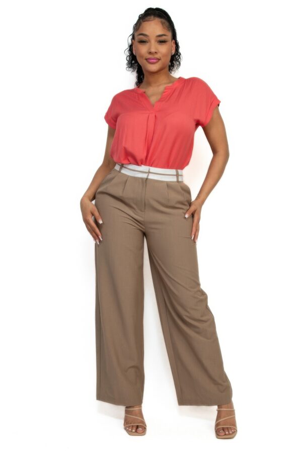V-Collared Waist-Length Short-Sleeve Top in Sunset