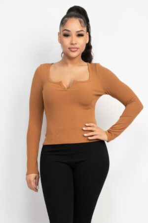 V-Bar Scoop Neck Knit Top in Light Brown
