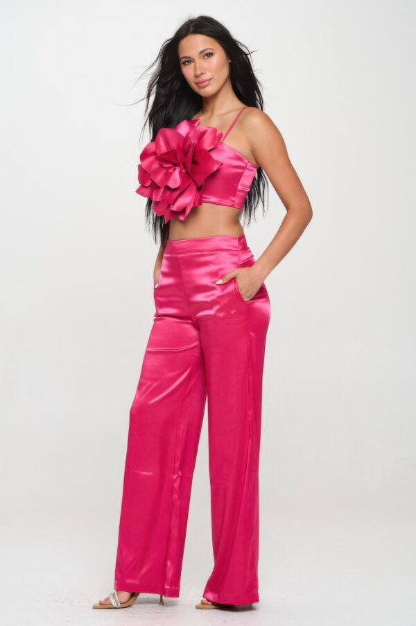 Crop Top & Pant Set – Flower Front in Magenta