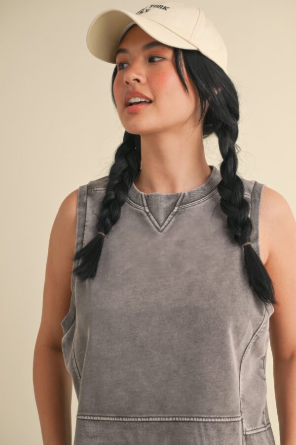 Mineral Wash Boxy Sleeveless Top – Charcoal