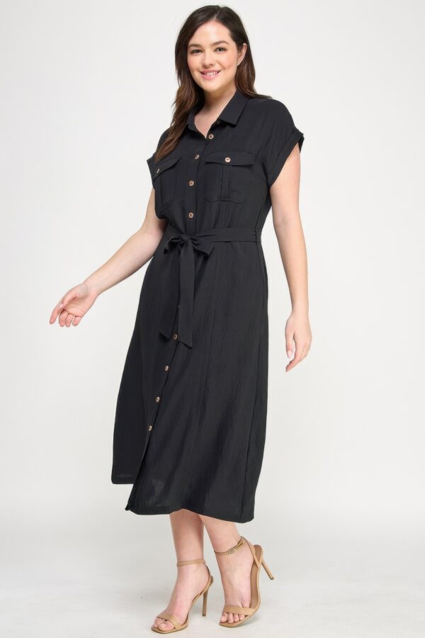 Plus-Size Front-Tie Buttoned Dress – Short Sleeve Black