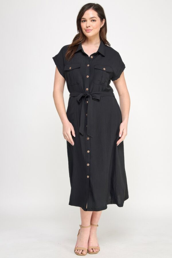 Plus-Size Front-Tie Buttoned Dress – Short Sleeve Black