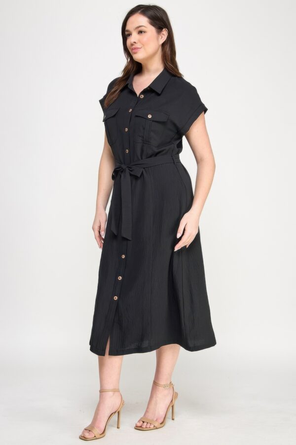 Plus-Size Front-Tie Buttoned Dress – Short Sleeve Black