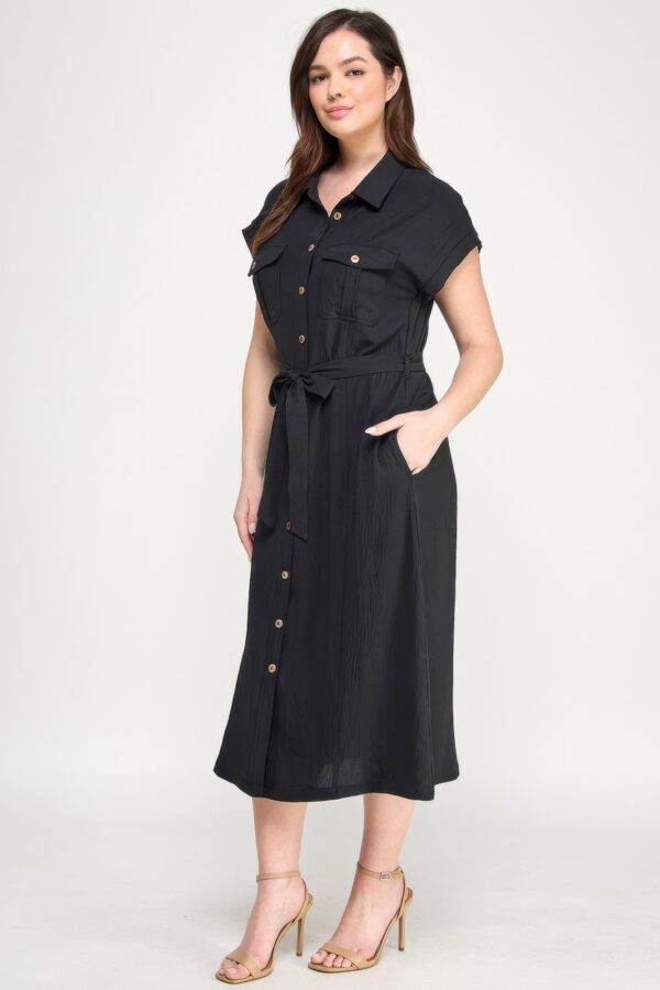Plus-Size Front-Tie Buttoned Dress – Short Sleeve Black
