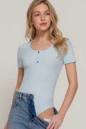 Ribbed Short-Sleeve Snap Bodysuit – Scoop Neck