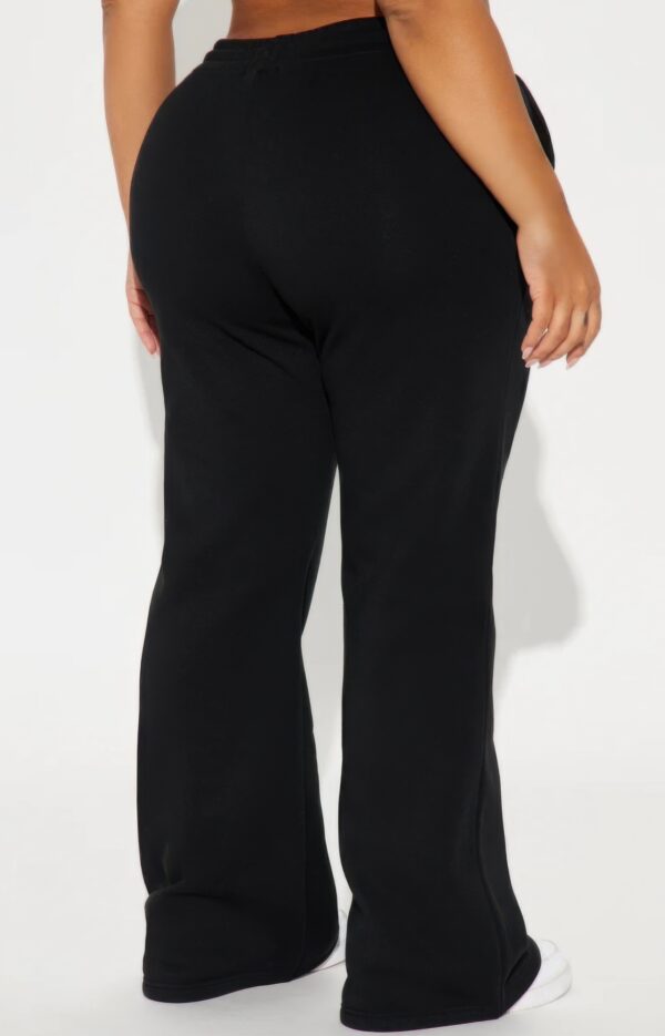 Lounge Flare Pant – Fleece-Backed Flared Leg