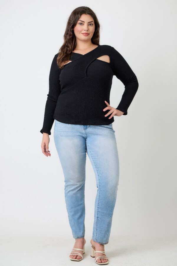 Plus Size Ribbed Cutout Long Sleeve Top – Black