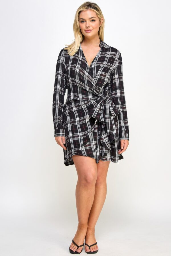 Plus Size Plaid Side-Tie Dress with Tulip Hem