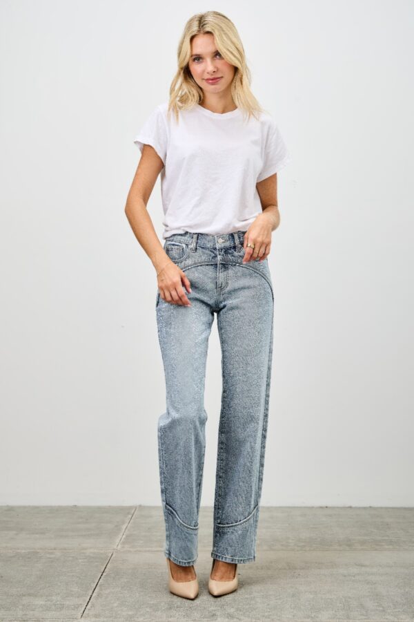 Mid-Rise Straight Jeans with Piping Detail