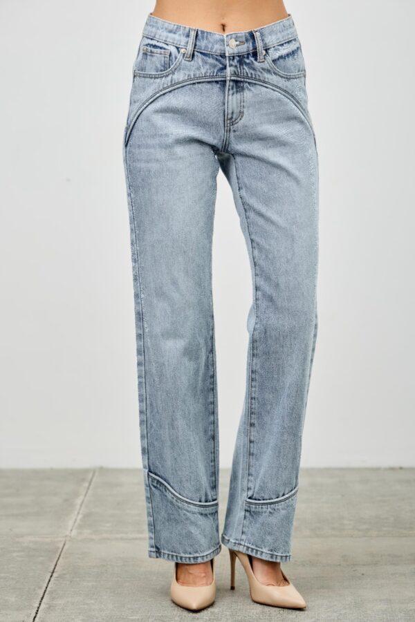 Mid-Rise Straight Jeans with Piping Detail