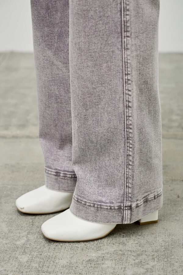 High-Rise Slim-to-Wide Straight Ankle Jeans