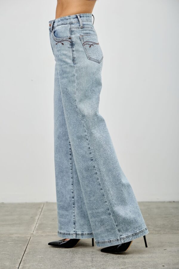 High-Rise Wide-Leg Stretch Jeans