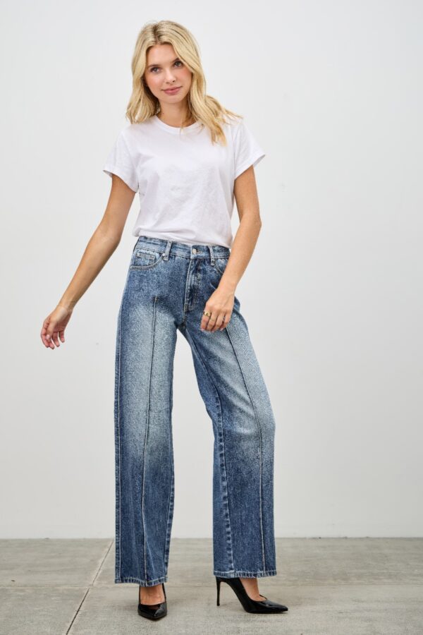 Mid-Rise Straight Jeans with Pintuck