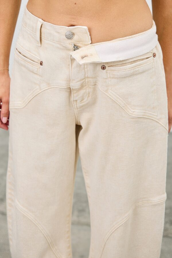 High-Rise Western-Print Barrel-Leg Jeans