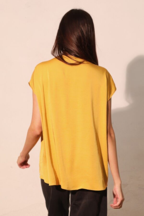Washed Poly Silk Tulip Tunic Top – Tulip Hem