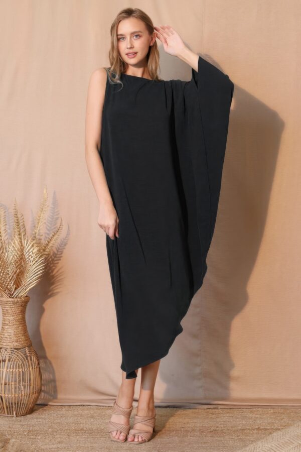 Matte Crepe One-Sleeve Dress – Asymmetrical Silhouette