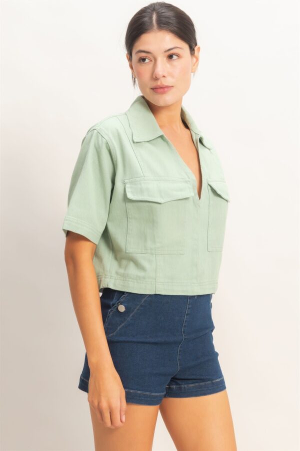 Cropped Cotton Collared V-neck Top with Flap Pockets