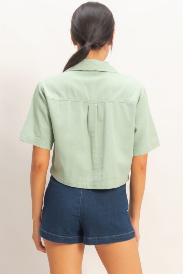 Cropped Cotton Collared V-neck Top with Flap Pockets