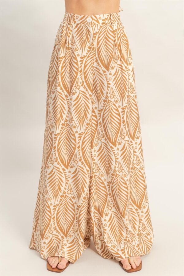 Pleated Strapless Top & Printed Pants Set