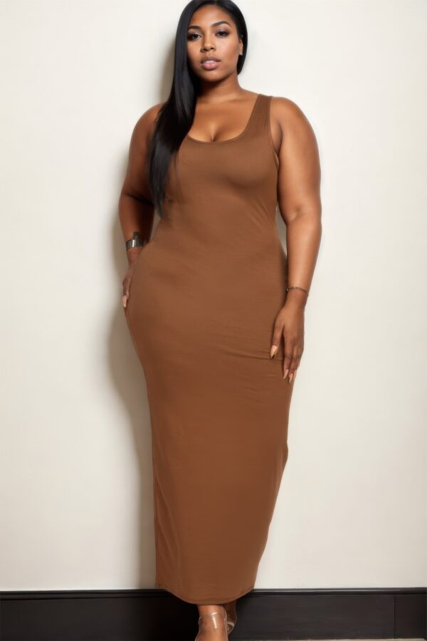 Plus Size Maxi Dress – High-Stretch Jersey