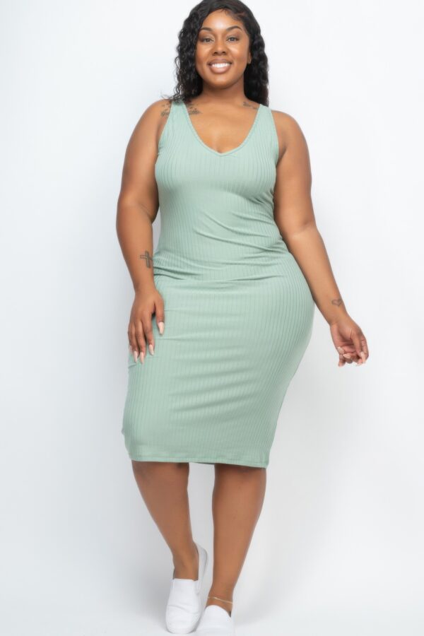 Plus Size Ribbed Sleeveless Bodycon Midi Dress – Curve-Enhancing