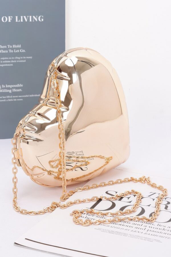 Heart-Shaped Acrylic Case Bag – Metal-Accent Clutch