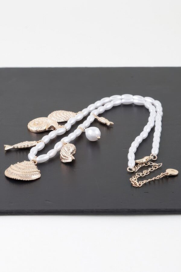Under-the-Sea Pearl Charm Necklace – Gold Cream