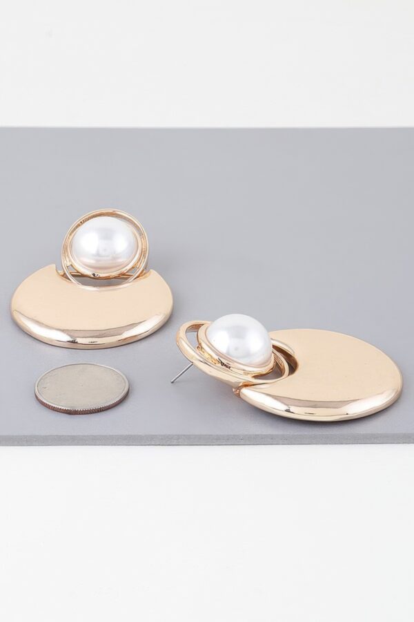 Gold-Tone Pearl Crescent Drop Earrings – Cream