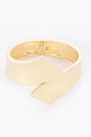Gold-Plated Spring Hinge Bangle – Minimal Metal Bracelet