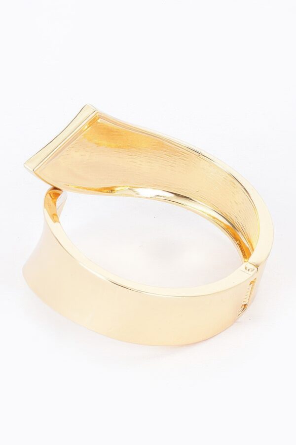 Gold-Plated Spring Hinge Bangle – Minimal Metal Bracelet