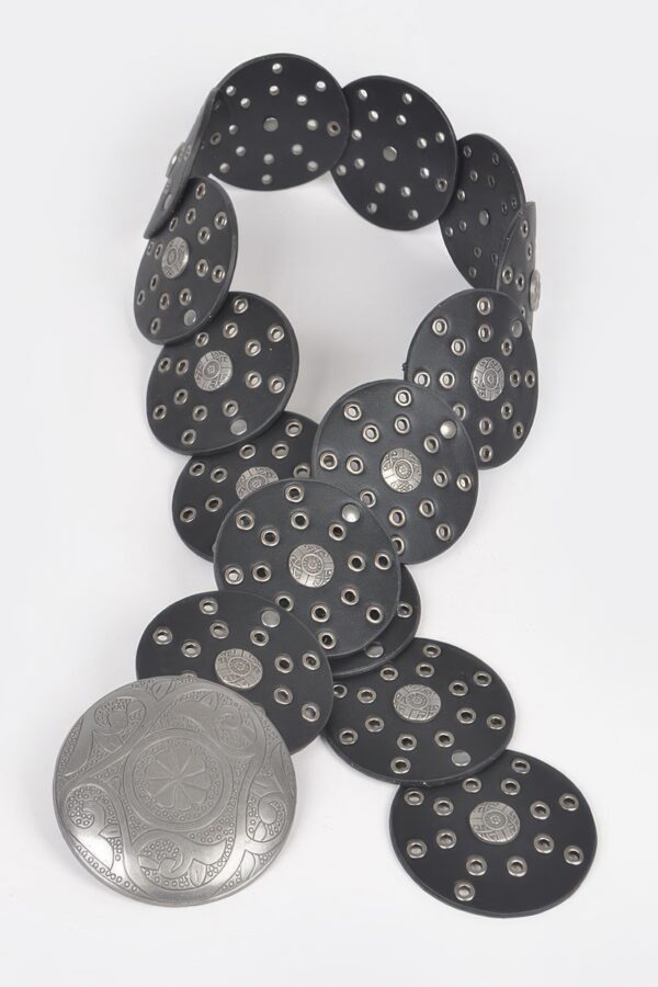Round Buckle Faux Leather Western Belt with Multi Eyelets