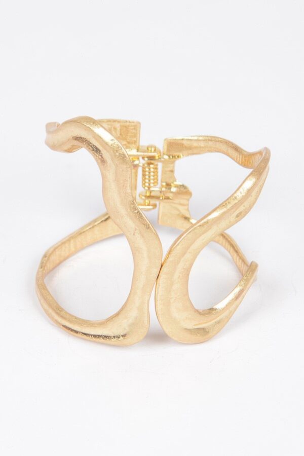 Cast Metal Spring-Hinge Cuff – Gold Finish