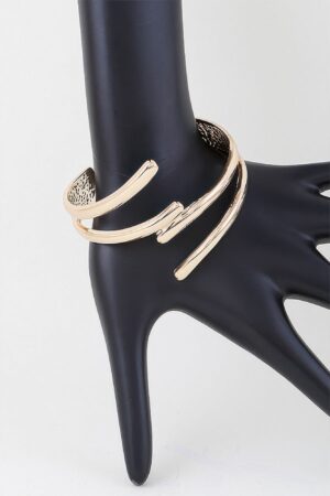 Delicate Contact Open Cuff Bracelet – Gold