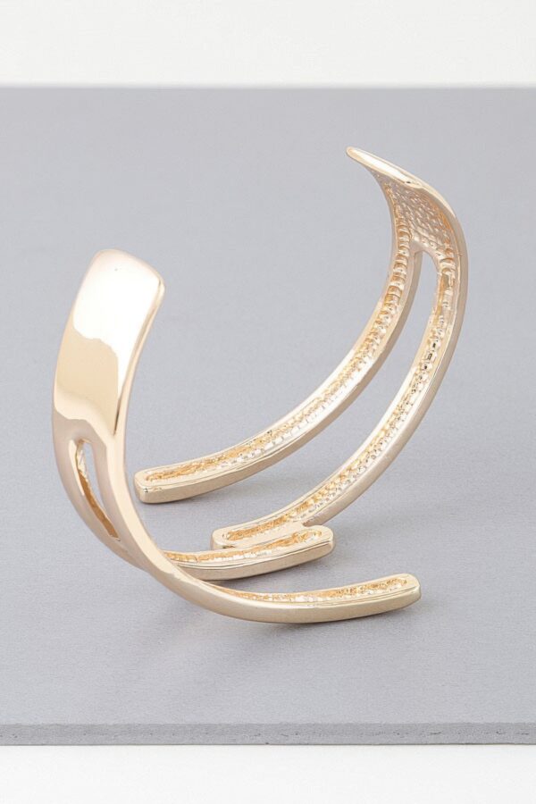 Delicate Contact Open Cuff Bracelet – Gold