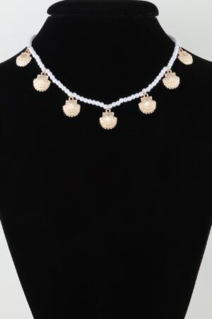 Clamshell Pearl Necklace with Shell Charm – Gold Cream